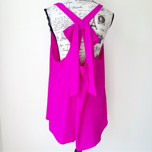 Like New Hot Pink sleeveless top with bow tie back XL - Picture 1 of 4